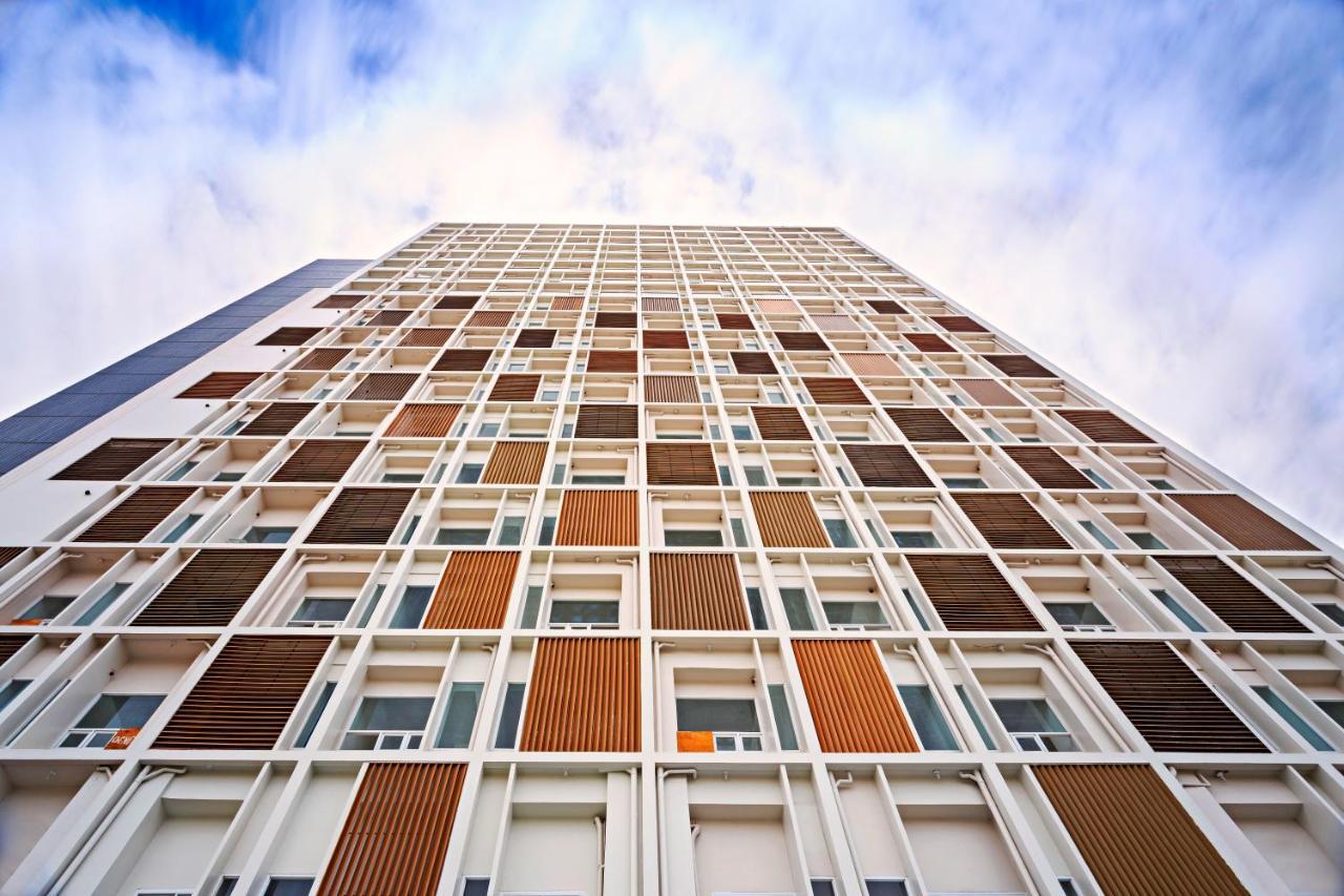 Eon Centennial Soho Hotel Себу Экстерьер фото